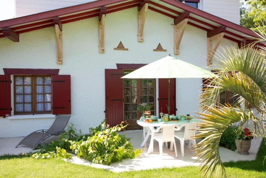 Villa Robert Shumann, A 700 M De La Plage Andernos-les-Bains Exterior photo